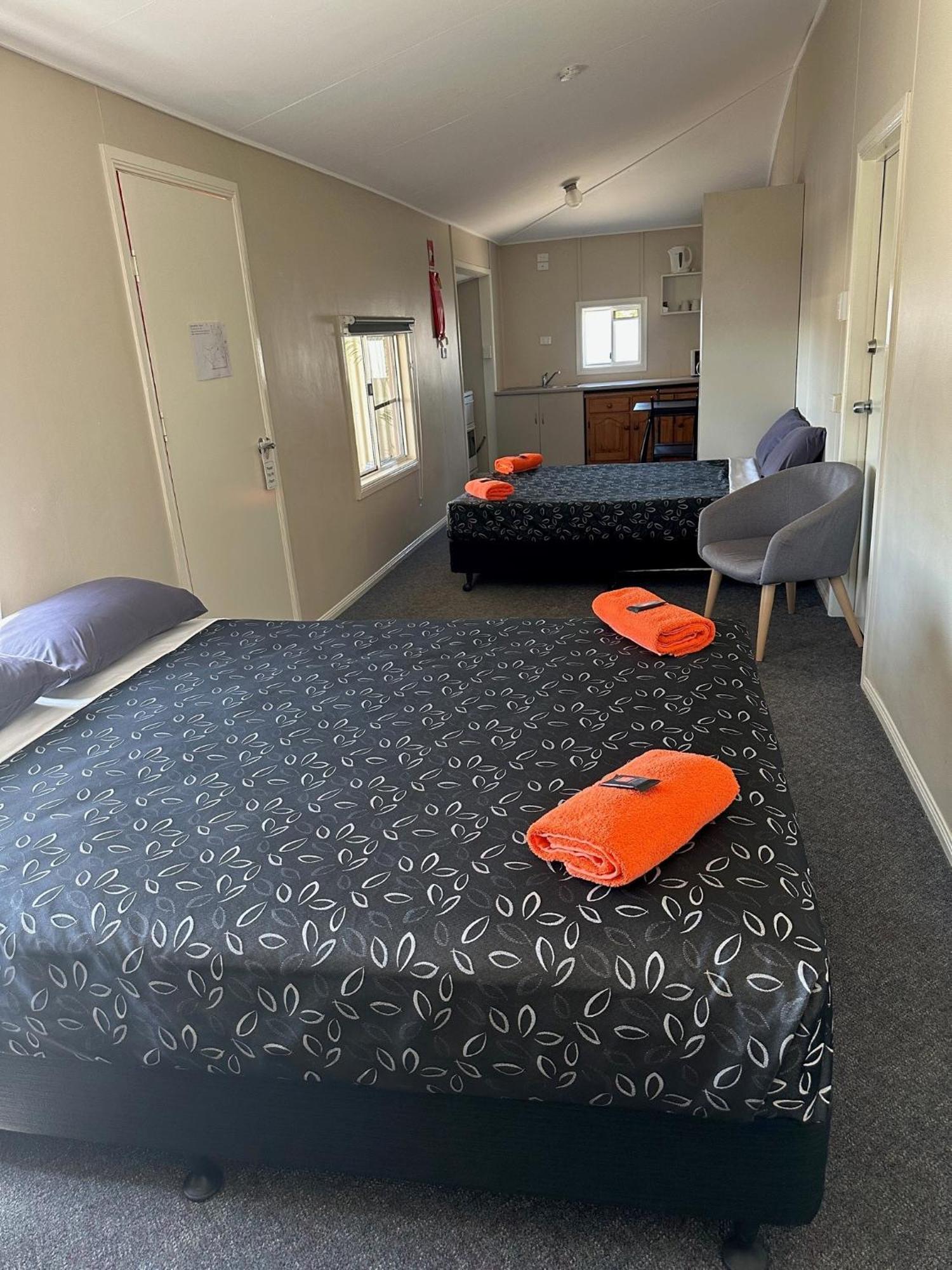 Winton Outback Motel Ngoại thất bức ảnh