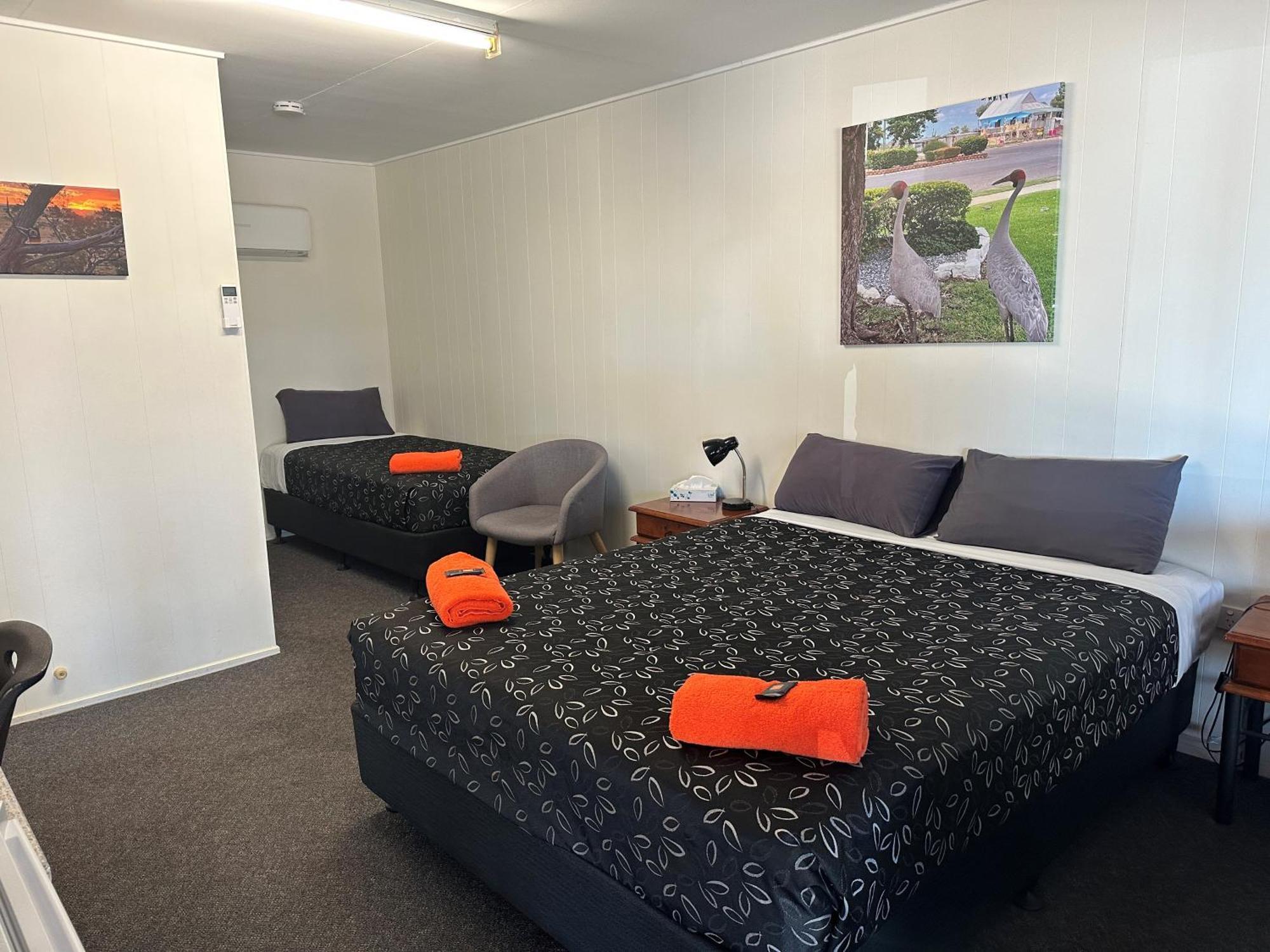 Winton Outback Motel Ngoại thất bức ảnh